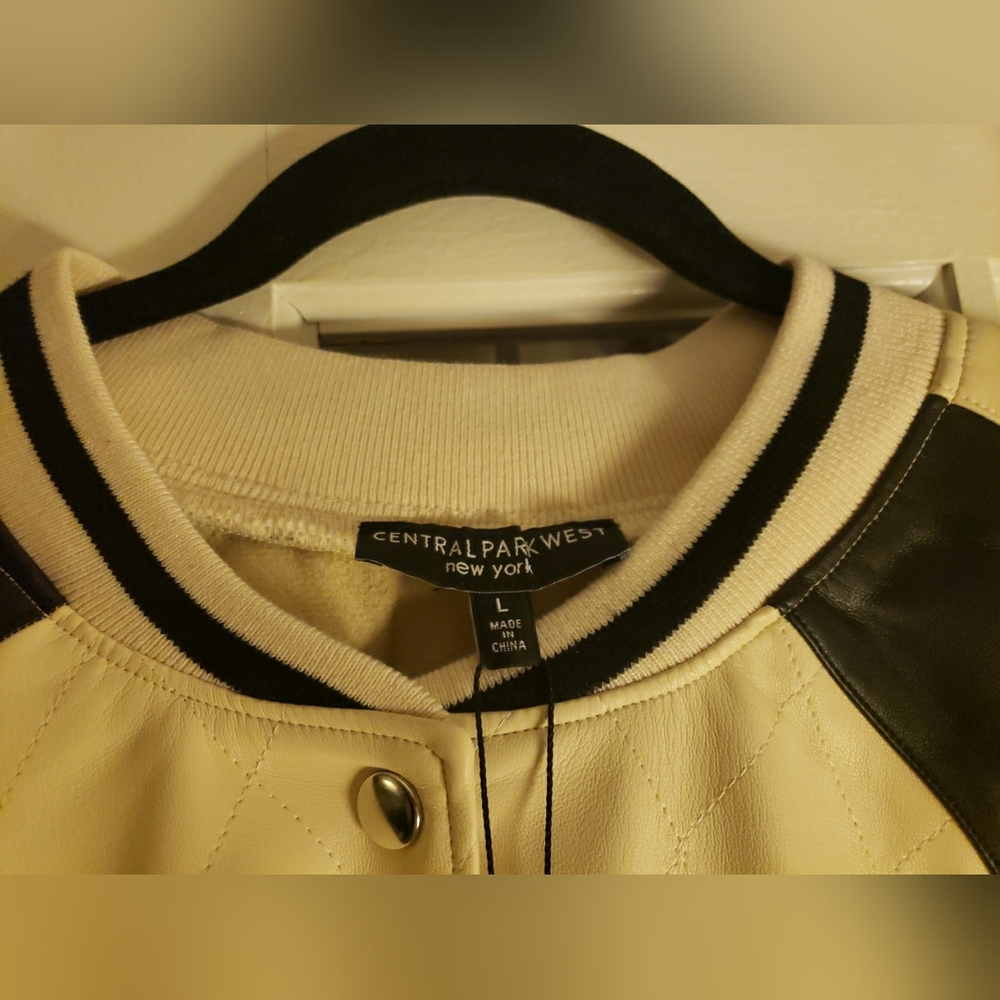 Central Park West Issa Quilted Bomber in Ivory and Black NWOT Size Large - Picture 3 of 7